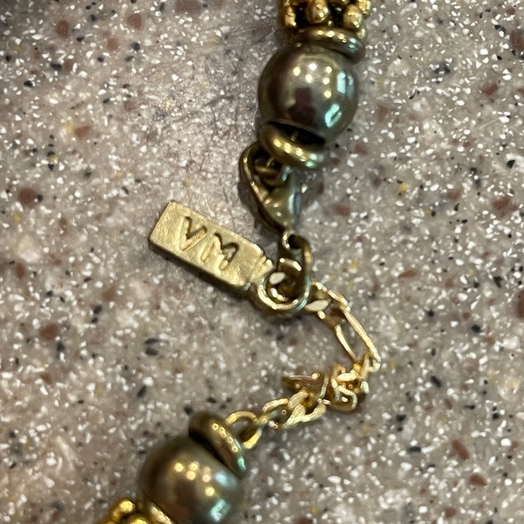 ⭐️⭐️ Vanessa Mooney chokers ⭐️⭐️ - Picture 3 of 5